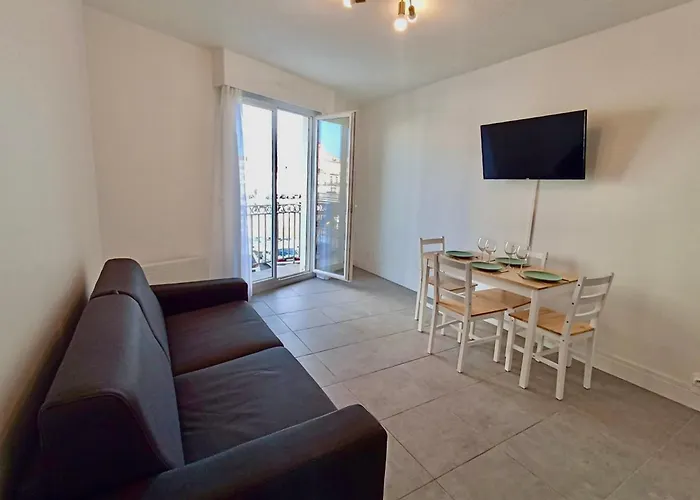 T2 A Avec Parking Et Animaux Admis, Proche Gare Et Plages - Fr-1-338-562 Apartmán