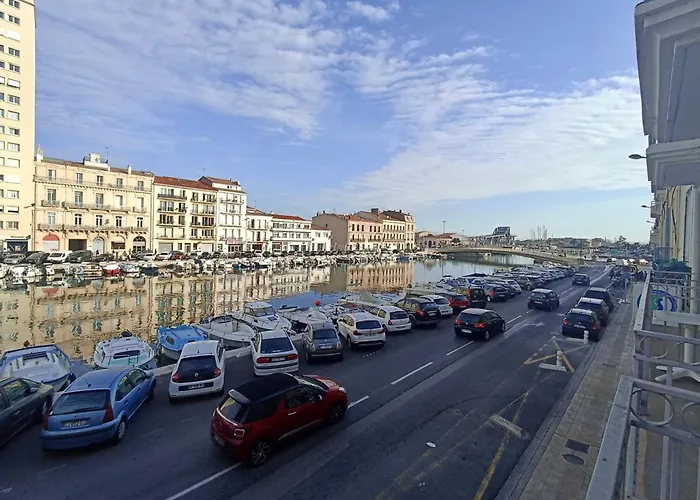 T2 A Avec Parking Et Animaux Admis, Proche Gare Et Plages - Fr-1-338-562 * Sète