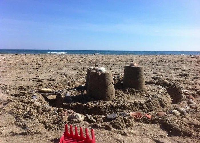 T2 A Avec Parking Et Animaux Admis, Proche Gare Et Plages - Fr-1-338-562 Apartmán