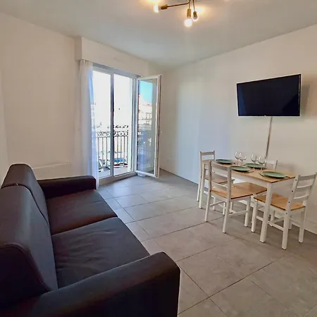 T2 A Avec Parking Et Animaux Admis, Proche Gare Et Plages - Fr-1-338-562 Apartamento